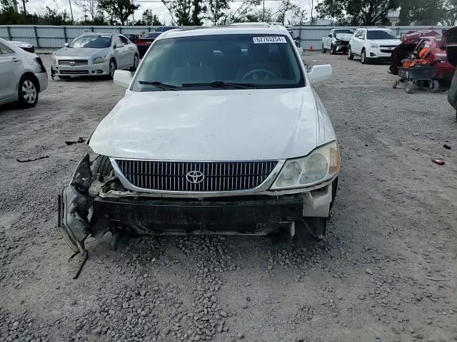 2000 Toyota Avalon Xl VIN: 4T1BF28B8YU038231 Lot: 62765254