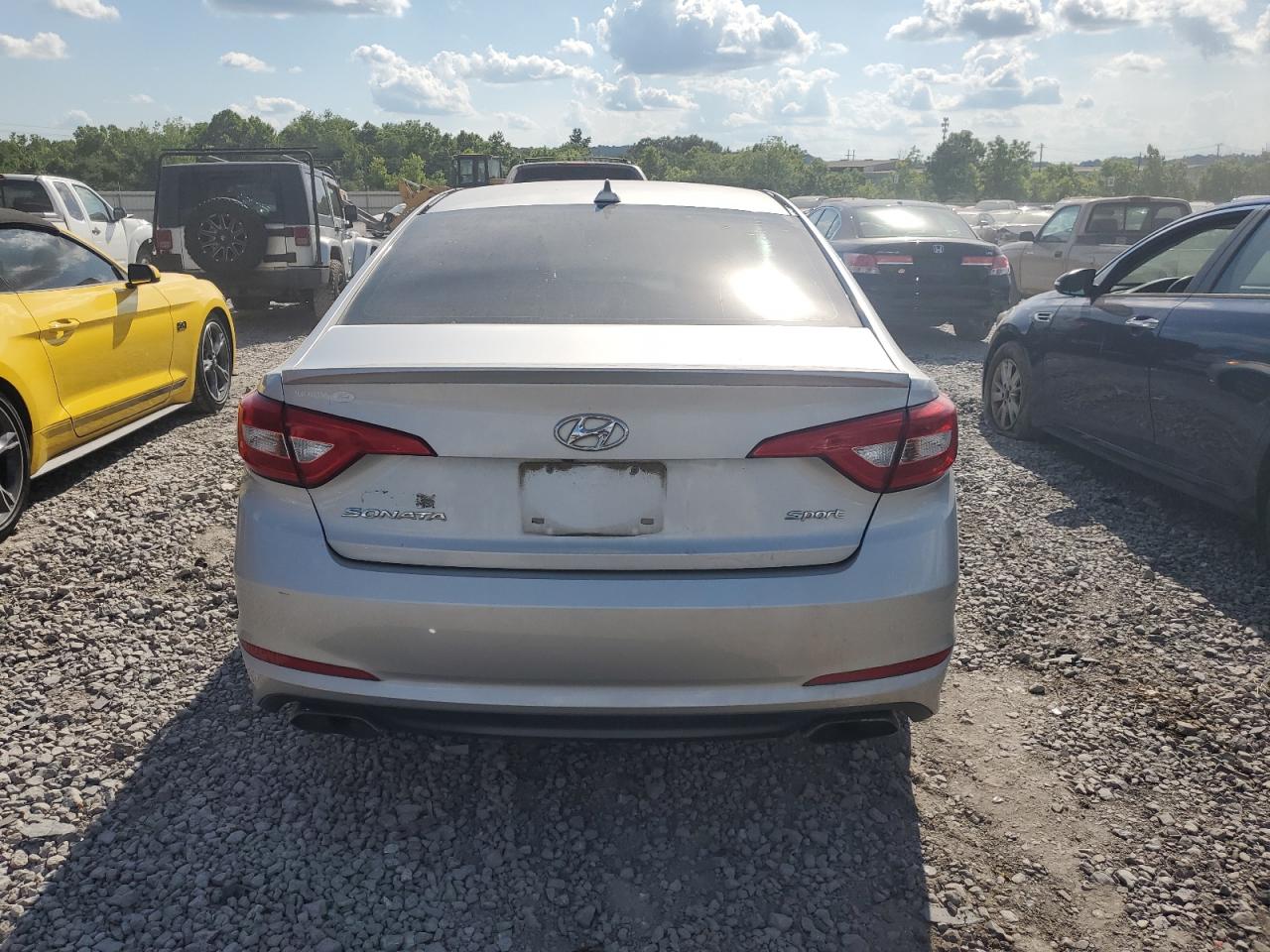 2015 Hyundai Sonata Sport VIN: 5NPE34AF3FH111385 Lot: 61735464