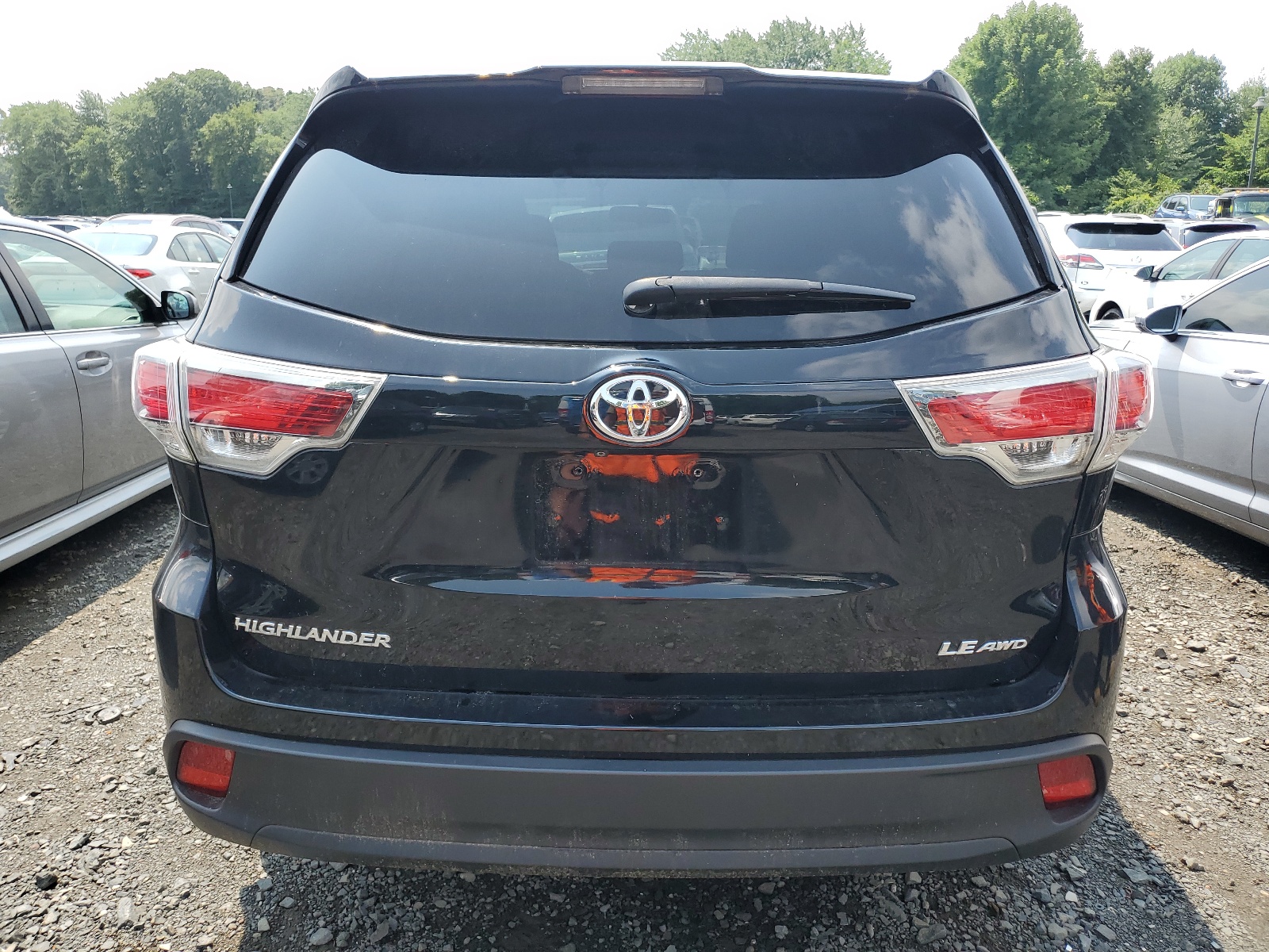 5TDBKRFH4ES030143 2014 Toyota Highlander Le