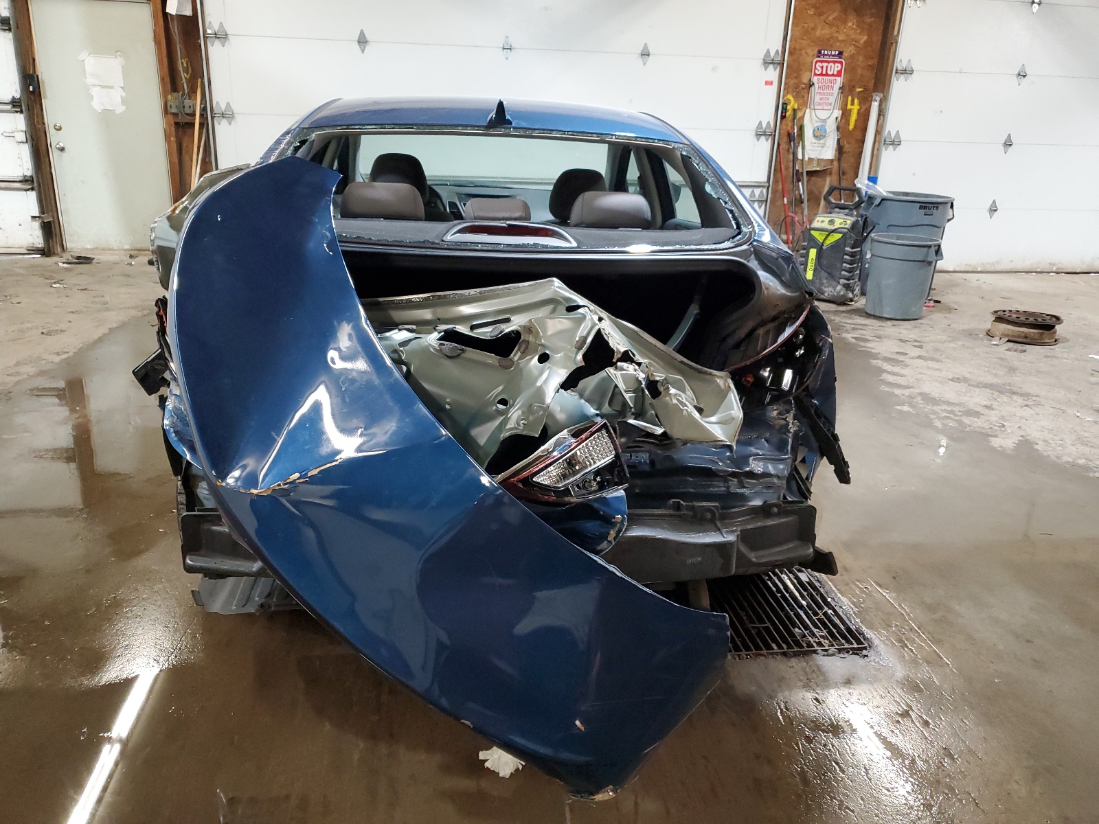 KMHDH4AEXFU387620 2015 Hyundai Elantra Se