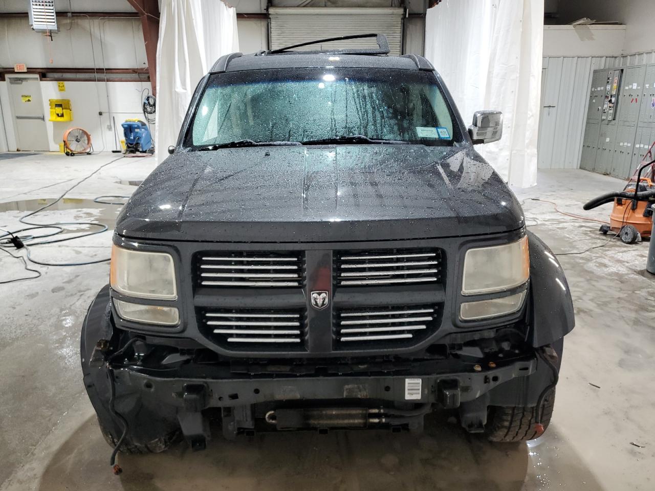 2011 Dodge Nitro Heat VIN: 1D4PU4GX8BW505784 Lot: 63479384