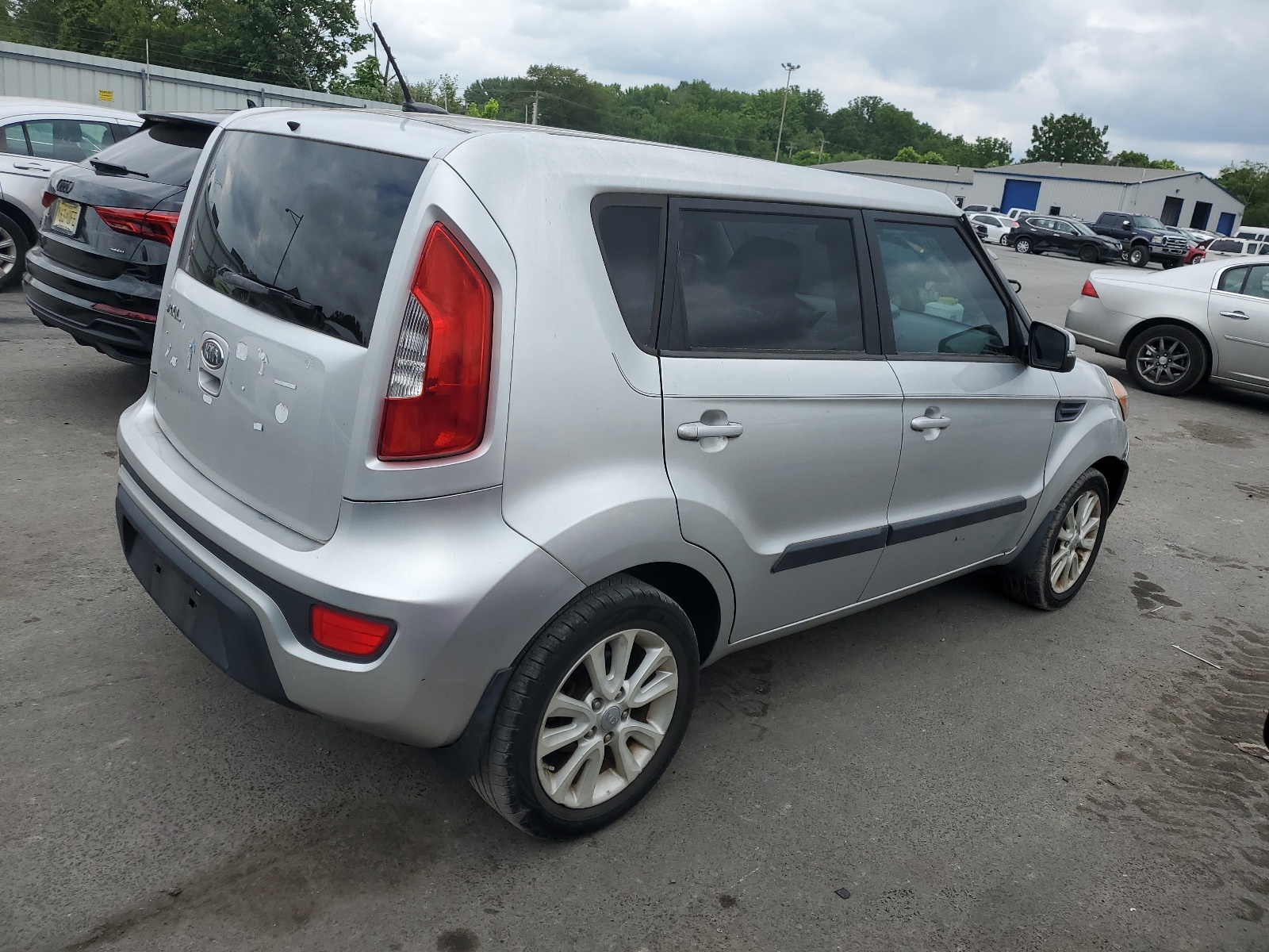 2012 Kia Soul + vin: KNDJT2A67C7362350
