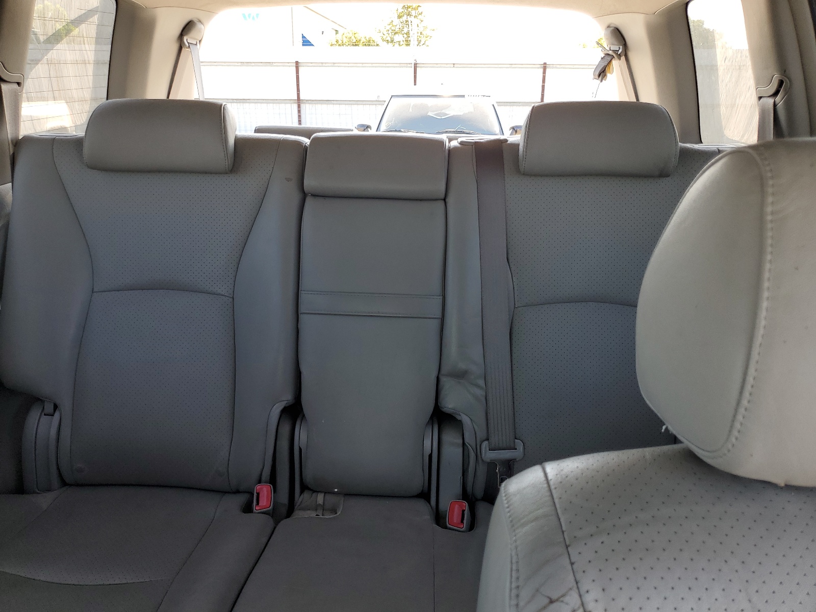 JTEEP21A060168889 2006 Toyota Highlander Limited