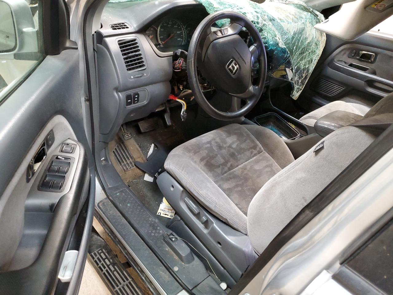 2004 Honda Pilot Ex VIN: 2HKYF18424H555944 Lot: 61996134