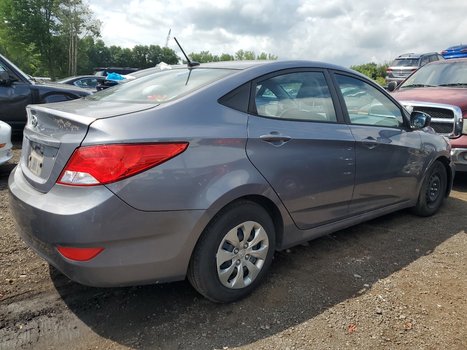 2017 Hyundai Accent Se vin: KMHCT4AE5HU247536