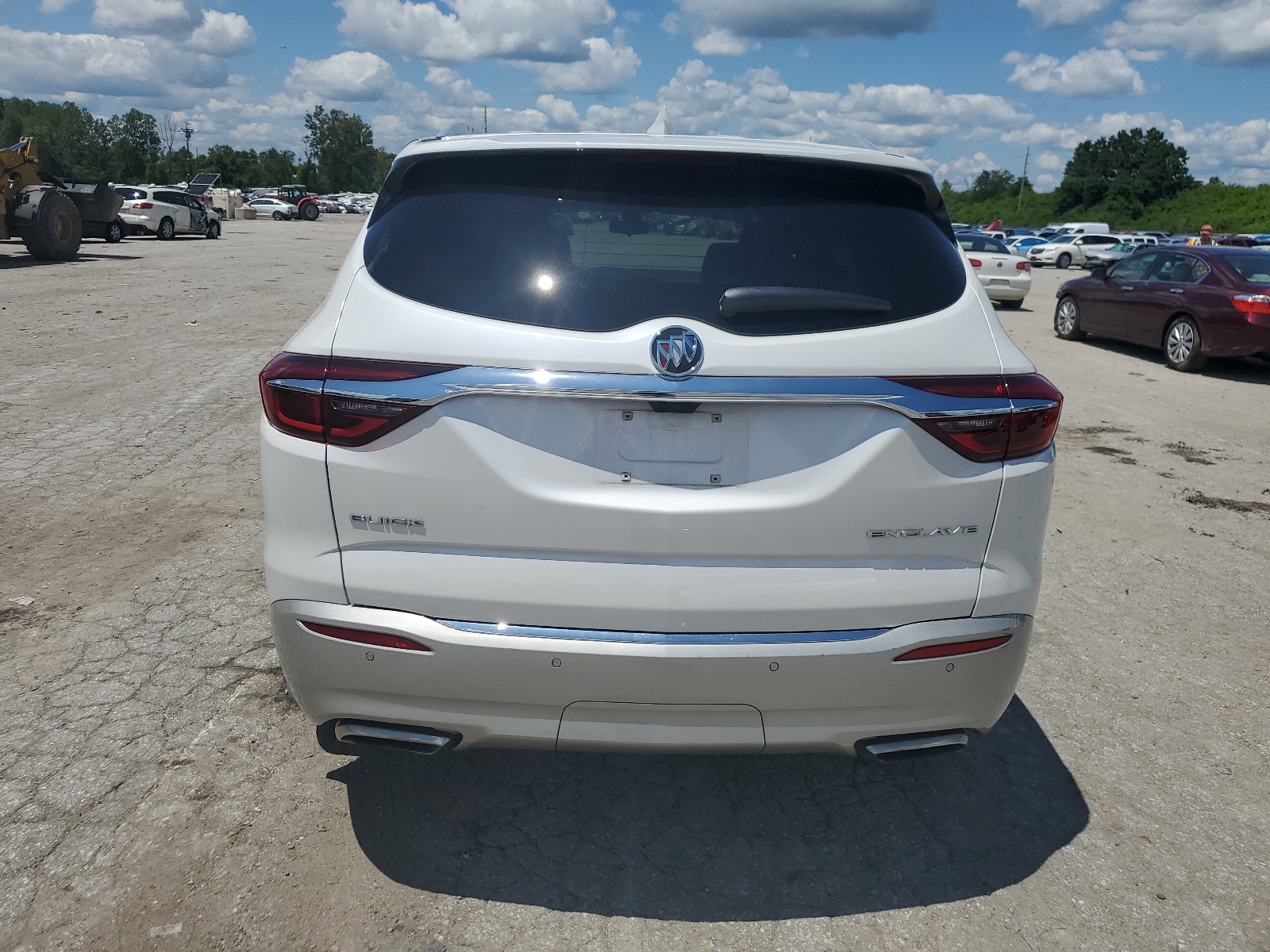 5GAERDKW1JJ166545 2018 Buick Enclave Avenir