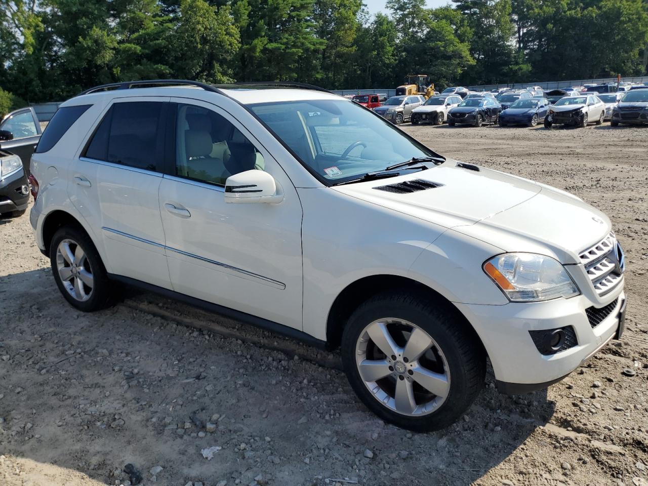 2011 Mercedes-Benz Ml 350 4Matic VIN: 4JGBB8GB2BA663183 Lot: 63601884