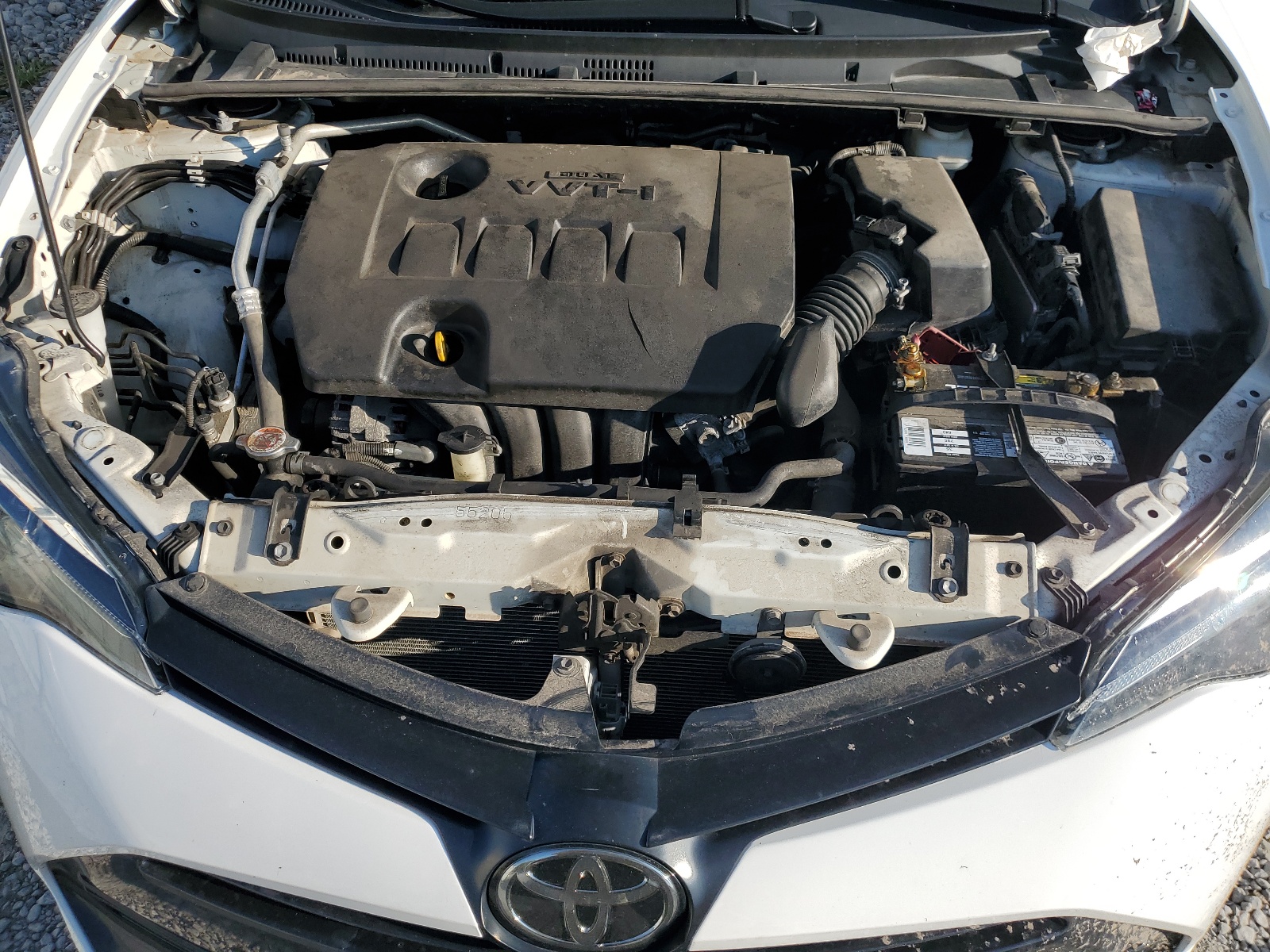 2019 Toyota Corolla L vin: 2T1BURHE8KC226975