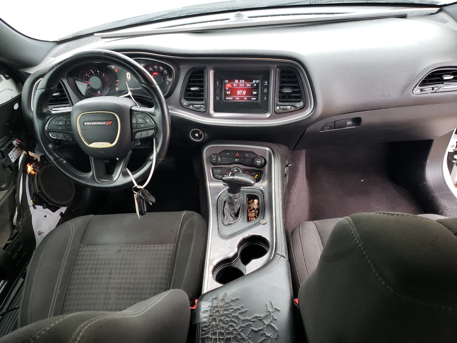 2C3CDZBT6GH263973 2016 Dodge Challenger R/T