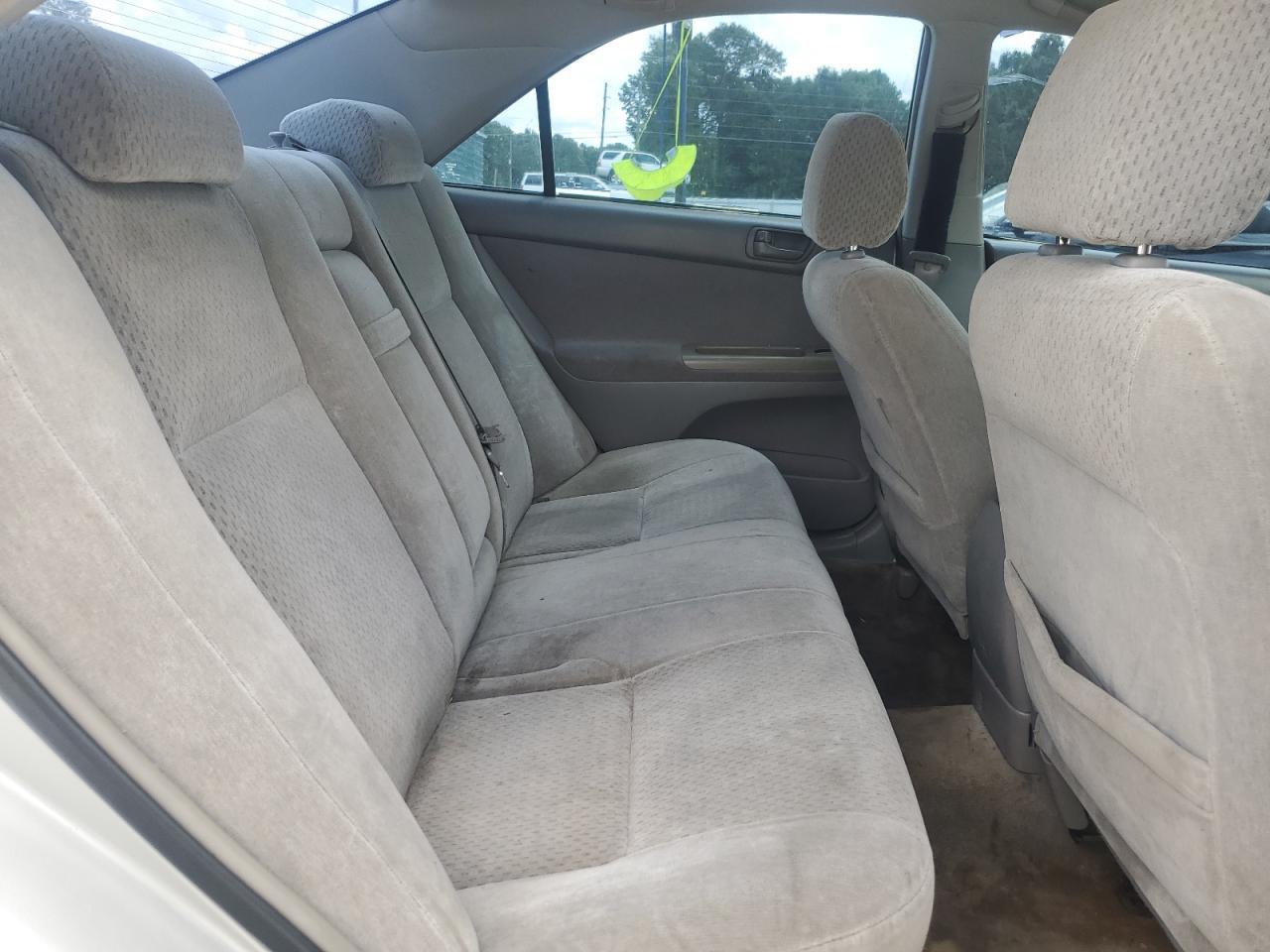 2003 Toyota Camry Le VIN: 4T1BE32K03U227059 Lot: 64441454