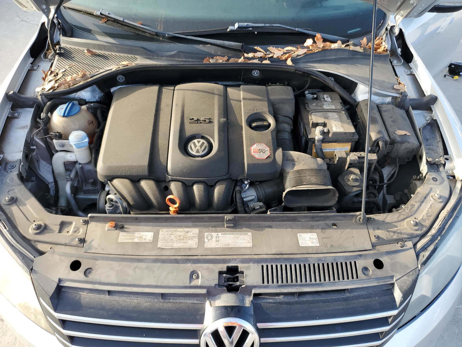 1VWBH7A36CC073733 2012 Volkswagen Passat Se