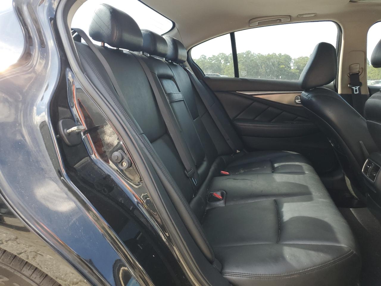 2014 Infiniti Q50 - Image 10