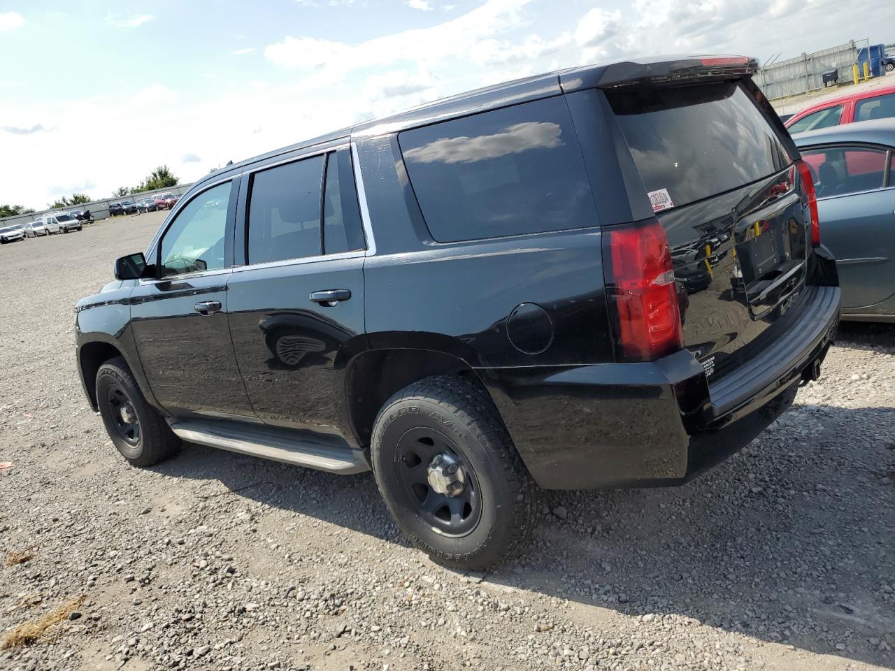 1GNSK3EC4FR563300 2015 CHEVROLET TAHOE - Image 2