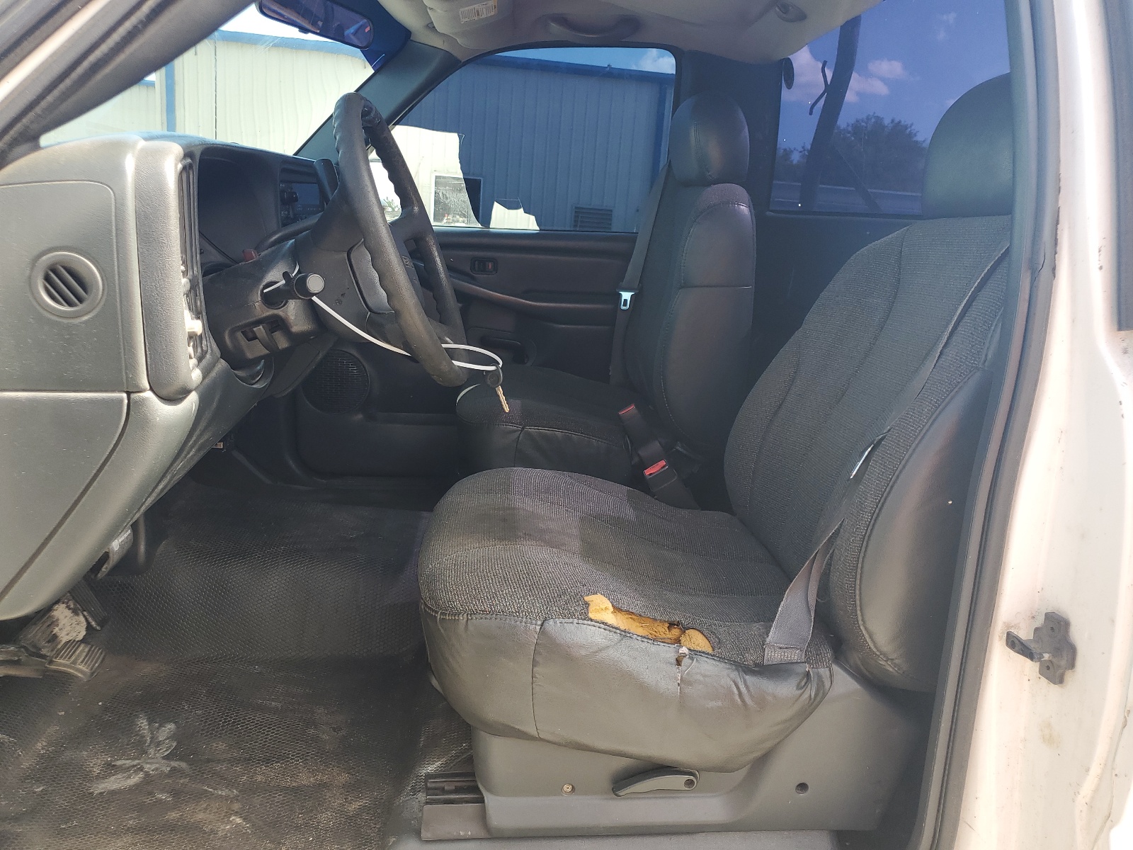 1GTEC14V52E164049 2002 GMC New Sierra C1500