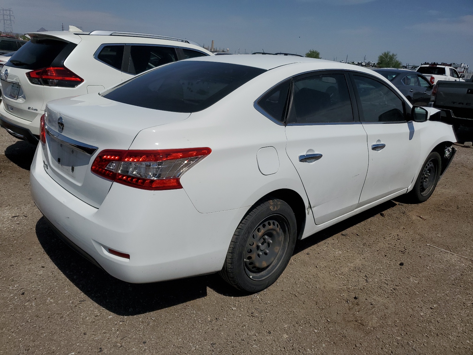 2015 Nissan Sentra S vin: 3N1AB7AP1FY220204