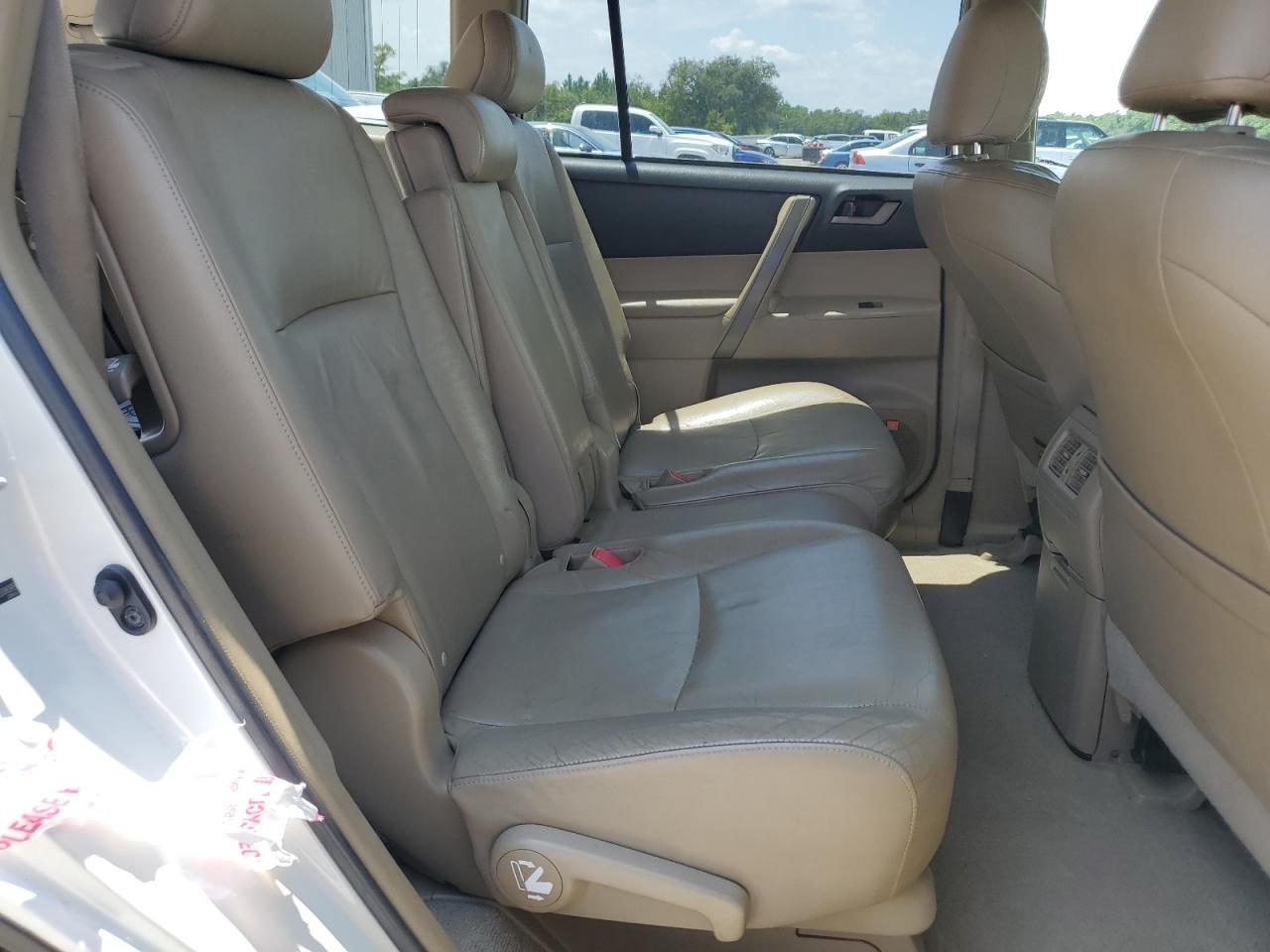 2008 Toyota Highlander Sport VIN: JTEES43AX82008095 Lot: 65288204