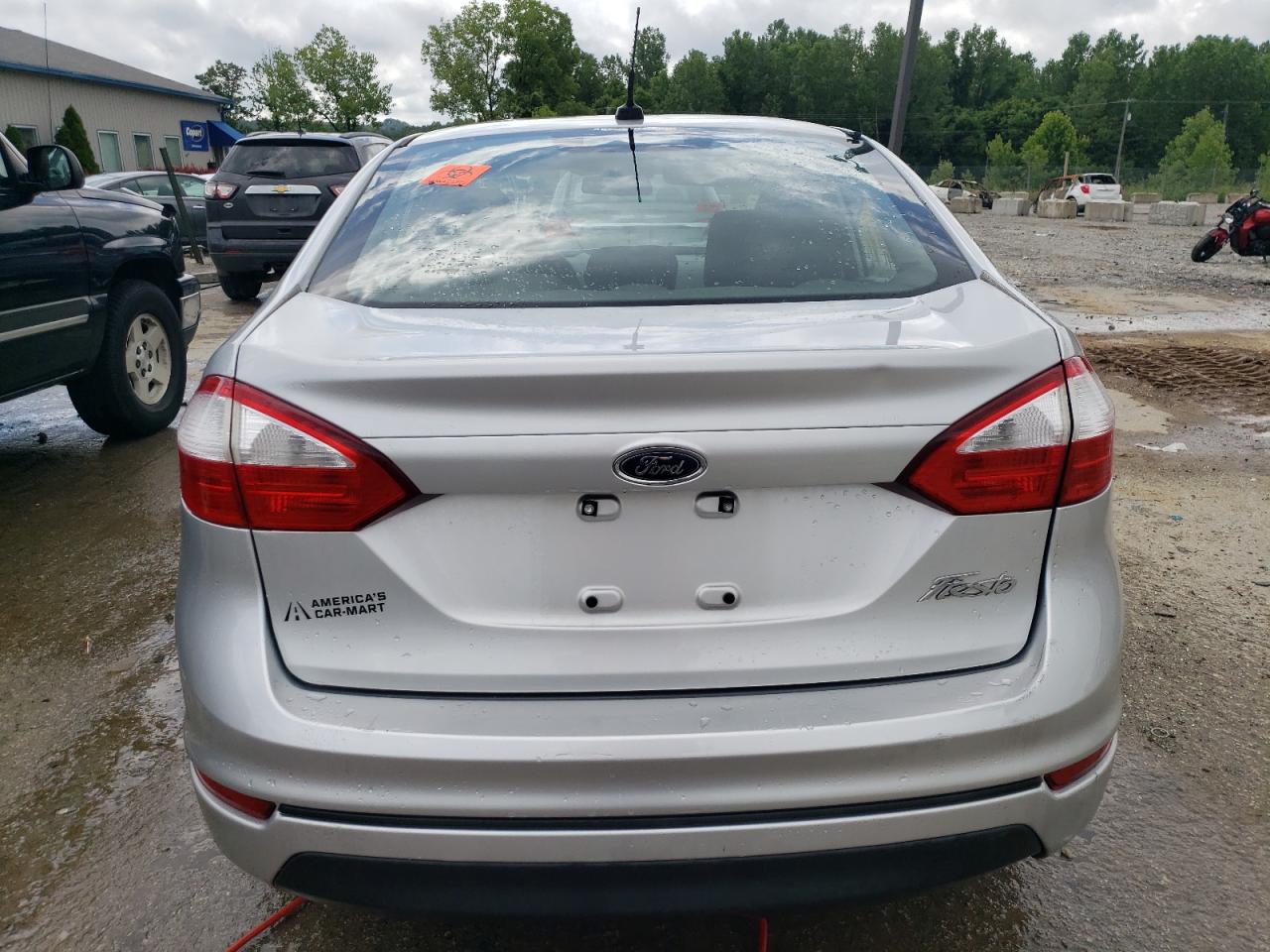 2014 Ford Fiesta - Image 6