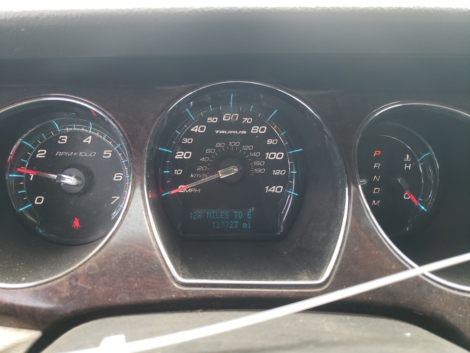 1FAHP2EW1AG145375 2010 Ford Taurus Sel