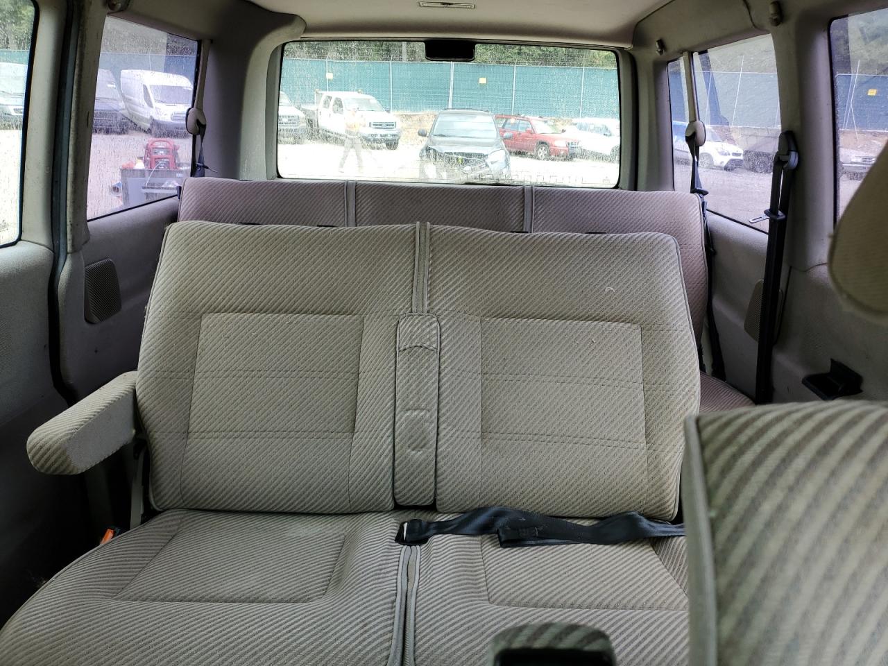 1993 Volkswagen Eurovan Gl VIN: WV2KC0708PH104044 Lot: 64973614