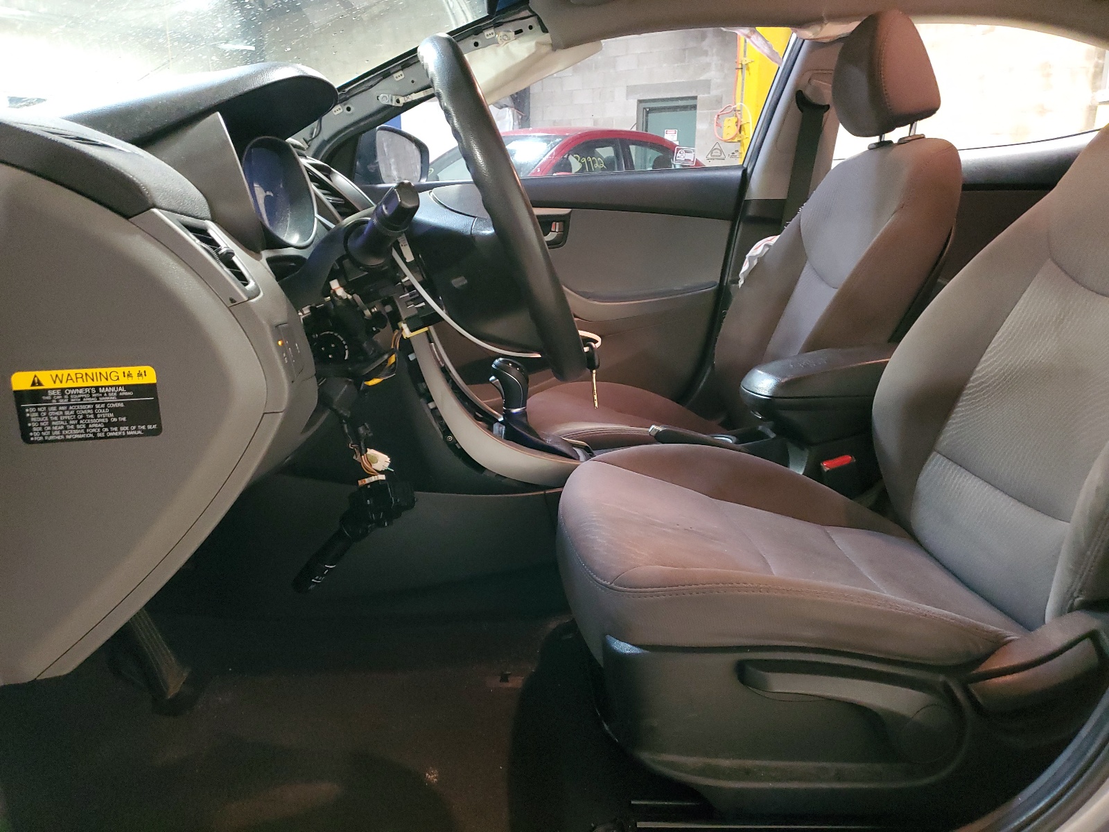 5NPDH4AE9GH739182 2016 Hyundai Elantra Se