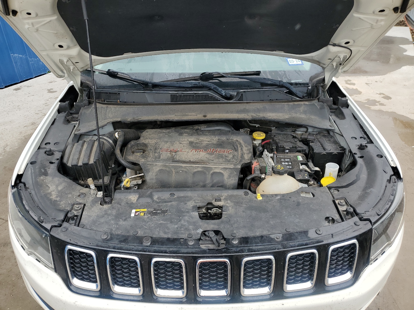 3C4NJDBB3JT178756 2018 Jeep Compass Latitude