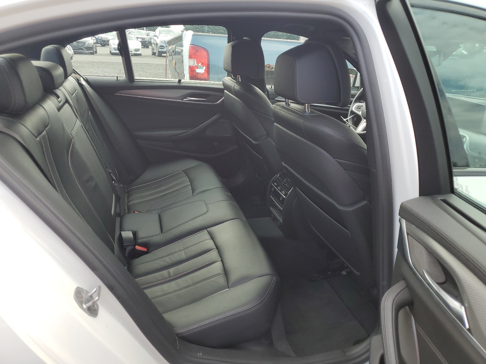 WBAJE7C39HG478938 2017 BMW 540 Xi