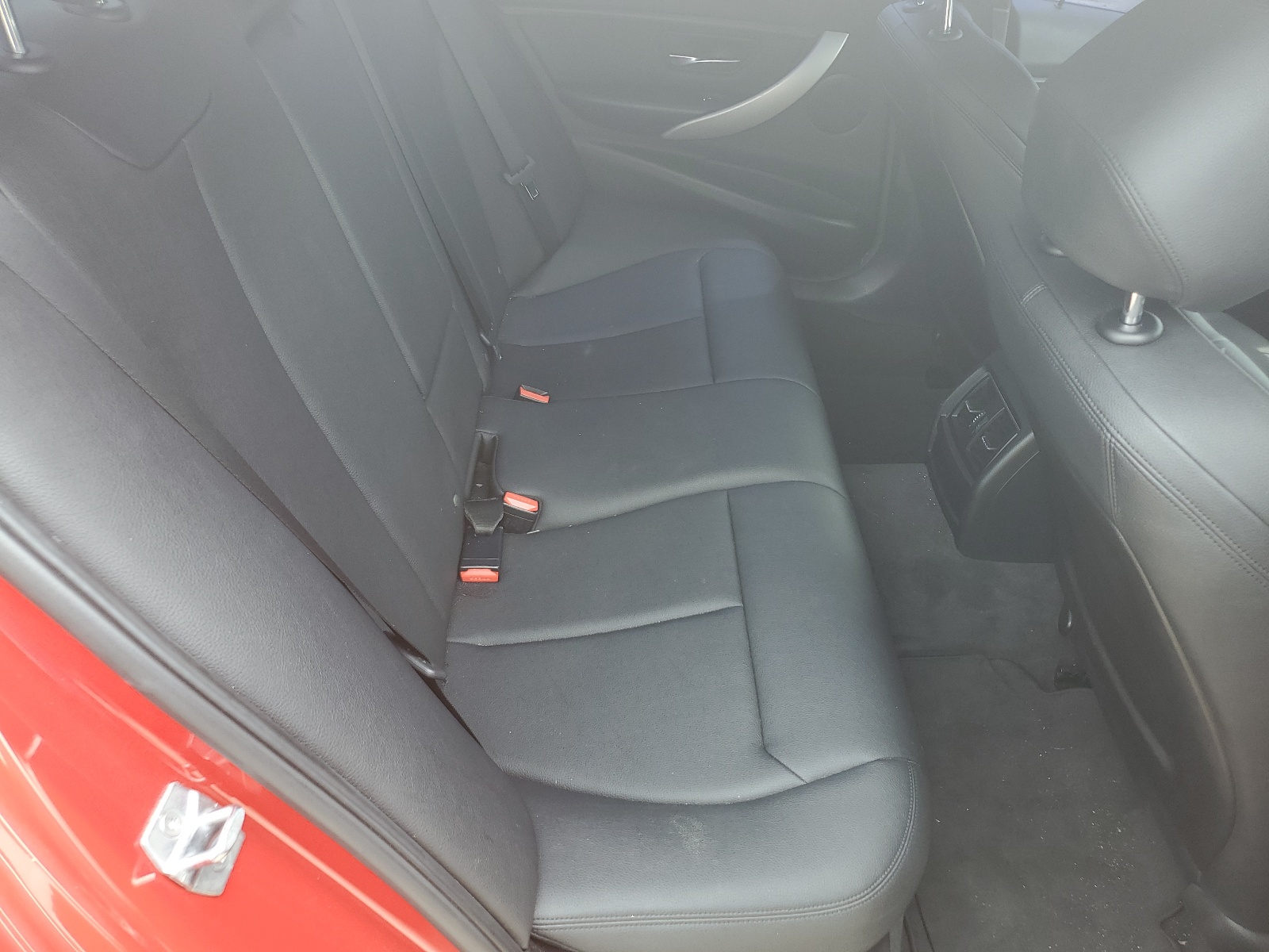 WBA8E1G54GNT99324 2016 BMW 320 I