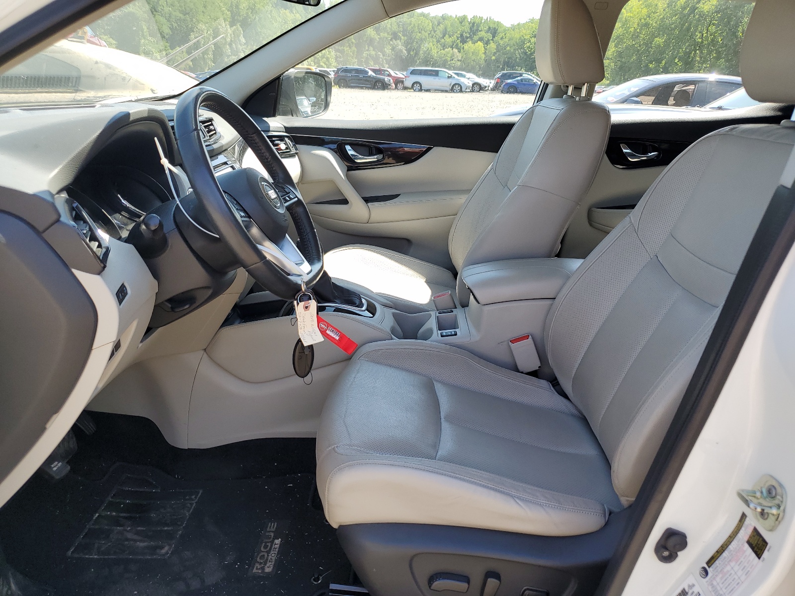 JN1BJ1CR1JW266392 2018 Nissan Rogue Sport S