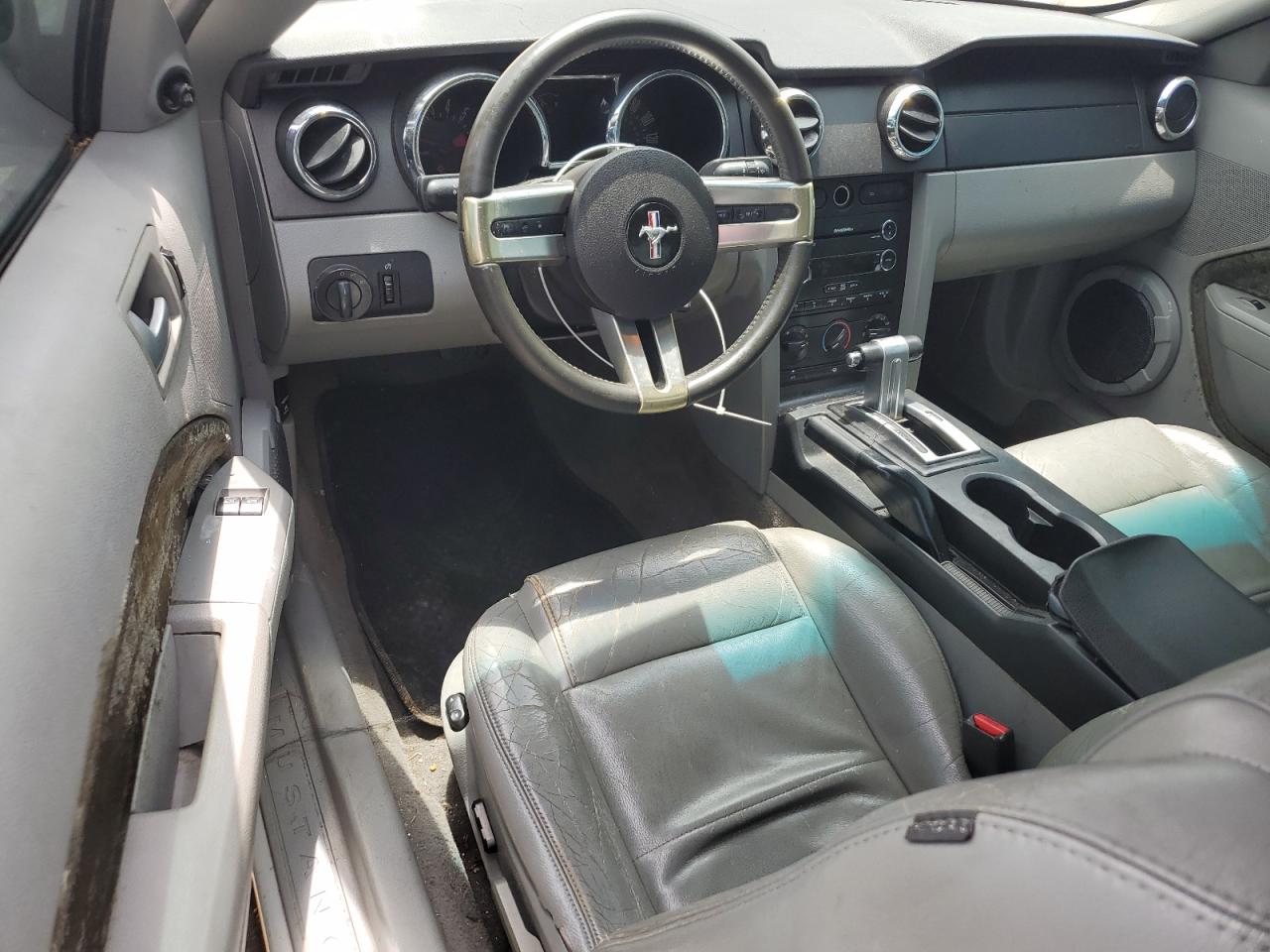 2008 Ford Mustang VIN: 1ZVHT80N985188162 Lot: 65151104