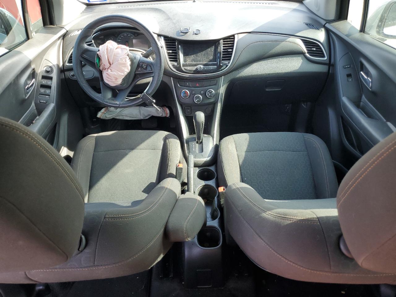 2018 Chevrolet Trax Ls VIN: KL7CJKSB1JB595156 Lot: 62113794