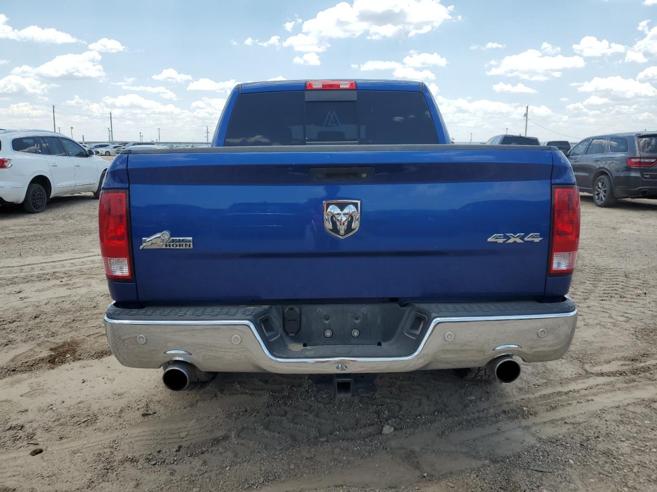 2018 Ram 1500 Slt VIN: 3C6RR7LT2JG140146 Lot: 62675704
