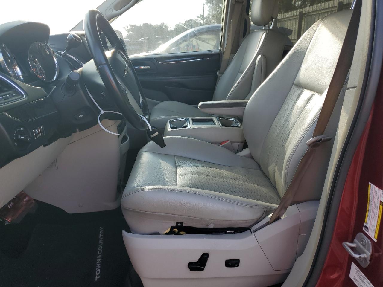 2011 Chrysler Town & Country Touring L VIN: 2A4RR8DG9BR716028 Lot: 65193614