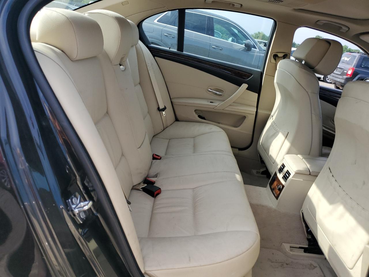 2010 BMW 528 Xi VIN: WBANV1C53AC157216 Lot: 63079624