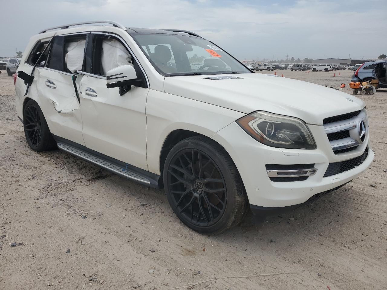 2013 Mercedes-Benz Gl 450 4Matic VIN: 4JGDF7CE8DA230137 Lot: 64301394