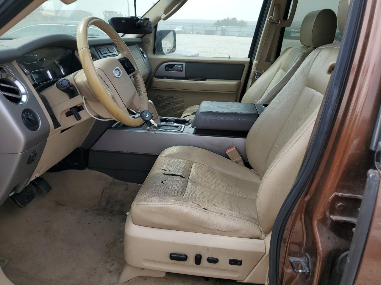 2011 Ford Expedition Xlt VIN: 1FMJU1J59BEF39016 Lot: 64188994