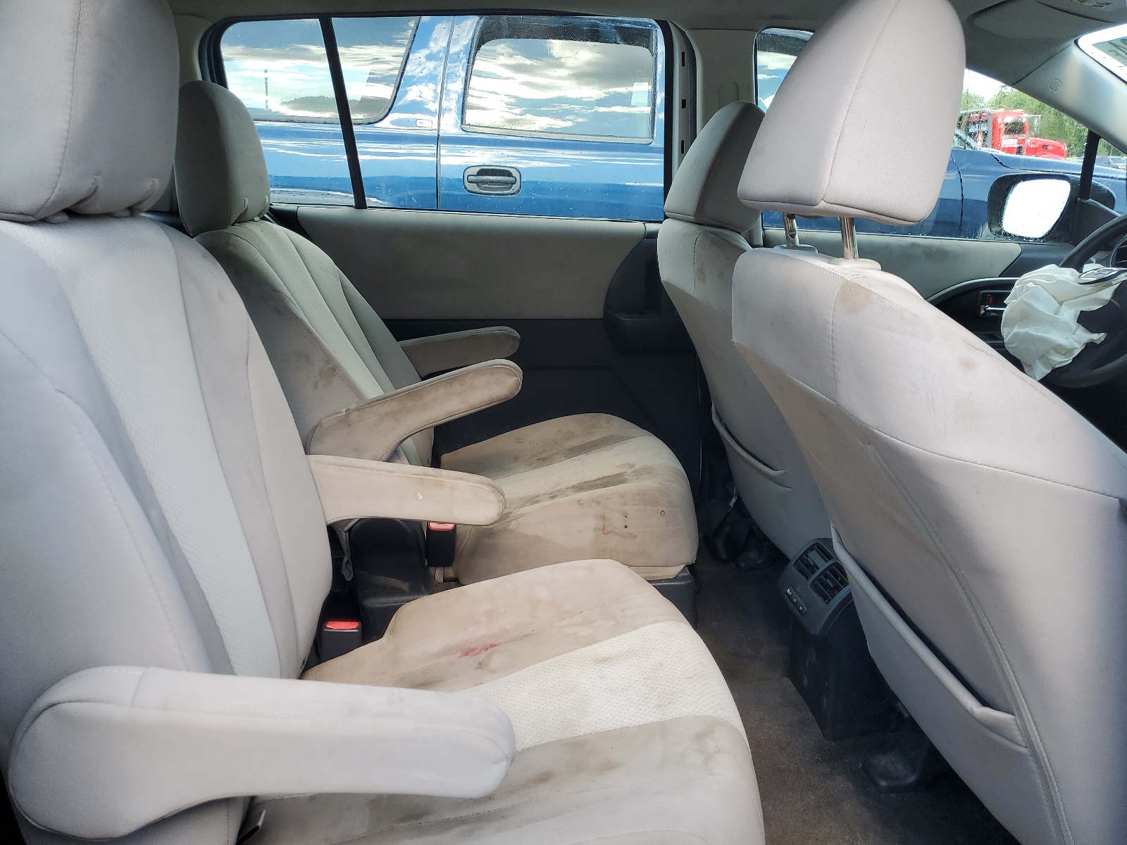 JM1CW2BL3F0183689 2015 Mazda 5 Sport