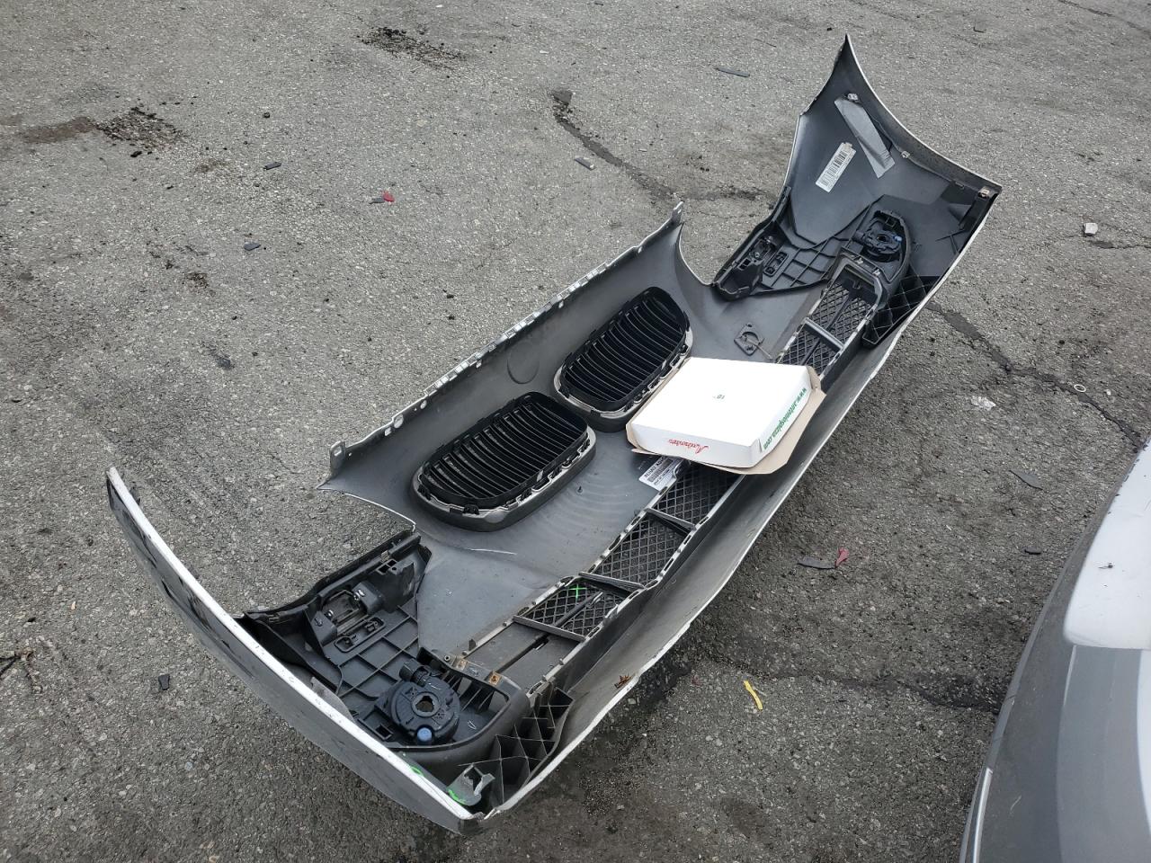 2012 BMW 528 Xi VIN: WBAXH5C50CDW03889 Lot: 61908584