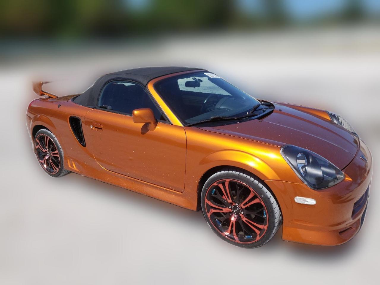 2000 Toyota MR2 - Image 4