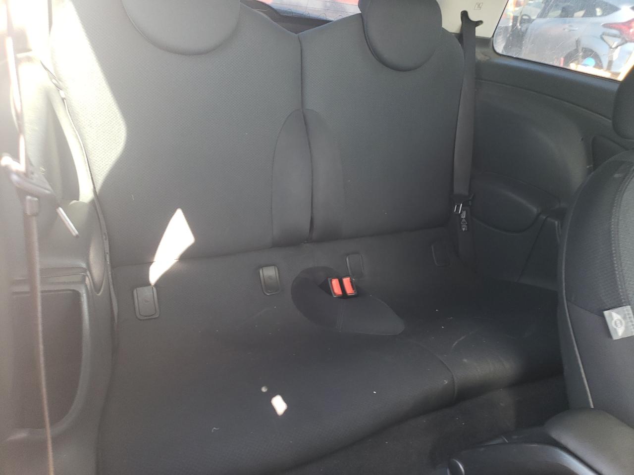 2006 Mini Cooper VIN: WMWRC33516TK65358 Lot: 63822864