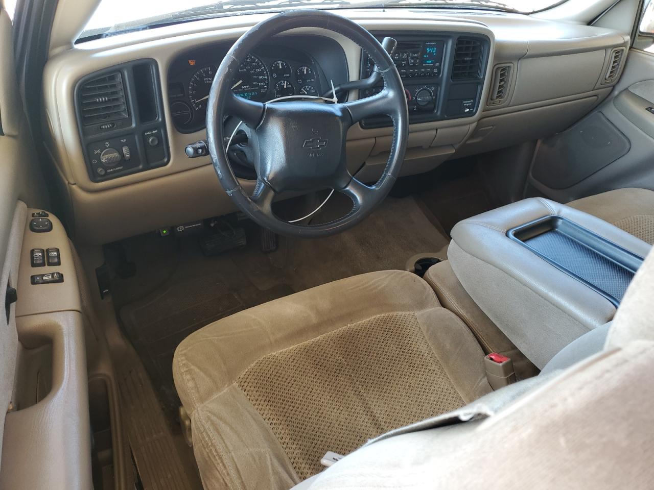 2002 Chevrolet Silverado - Image 8
