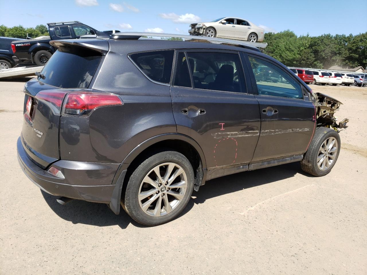 2T3DFREVXHW581121 2017 Toyota Rav4 Limited