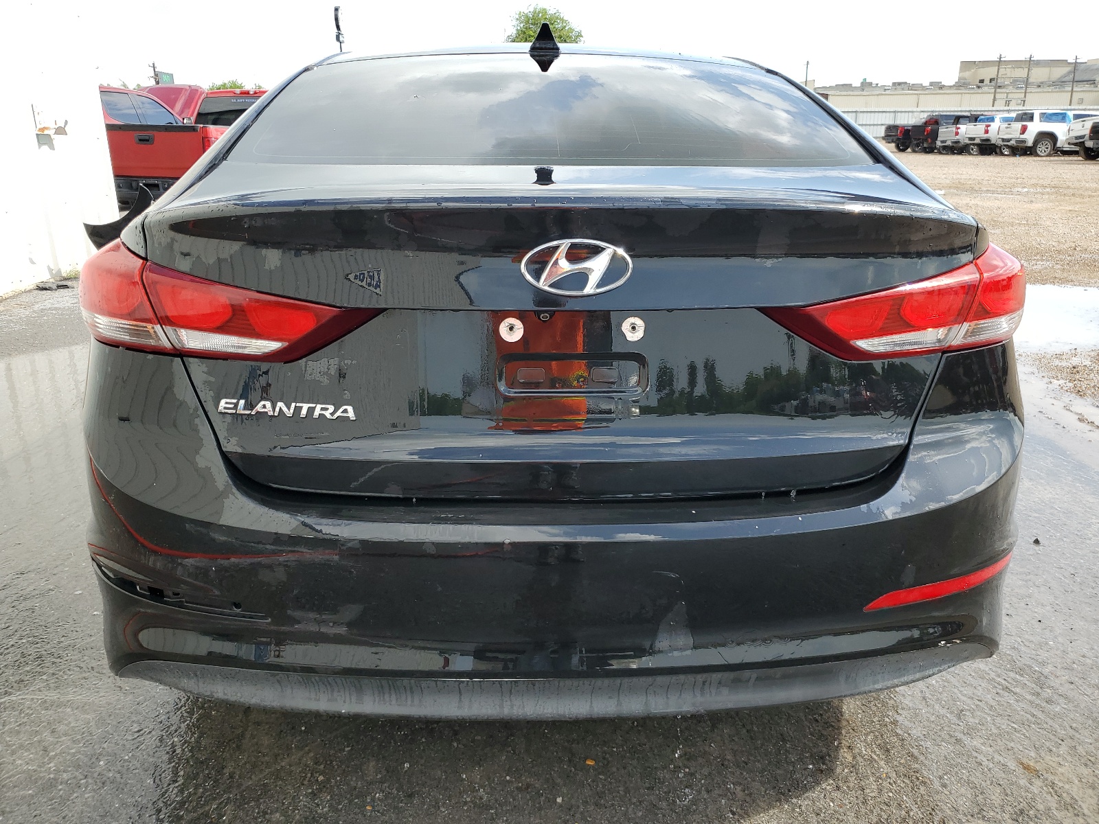 2017 Hyundai Elantra Se vin: 5NPD84LF3HH017858