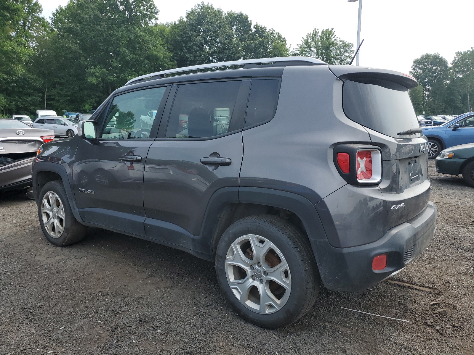 2016 Jeep Renegade Limited vin: ZACCJBDT9GPC65269