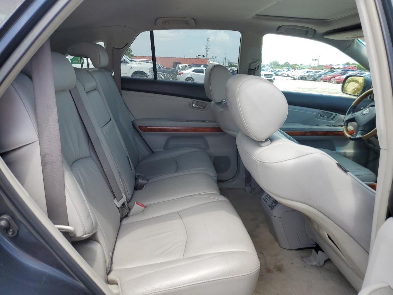 2005 Lexus Rx 330 VIN: 2T2HA31U75C058506 Lot: 62690184