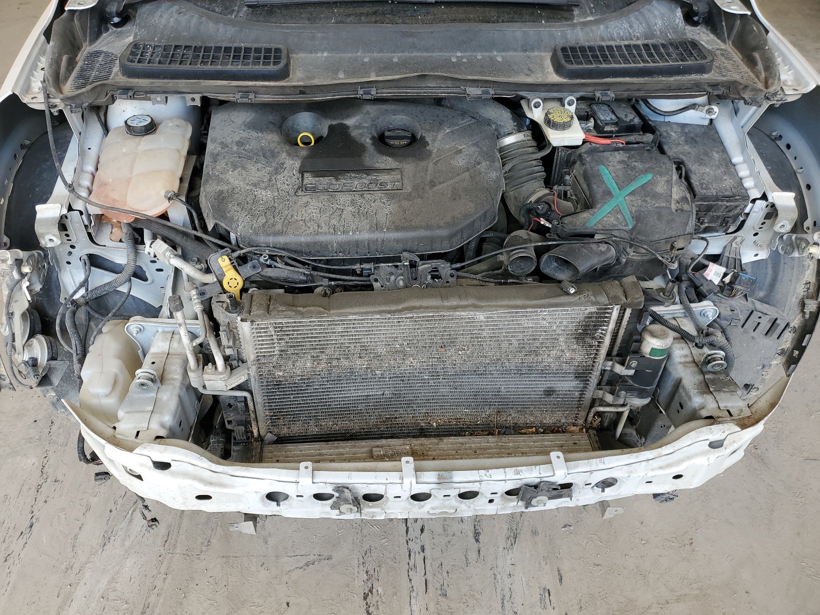 1FMCU0J98EUB28769 2014 Ford Escape Titanium