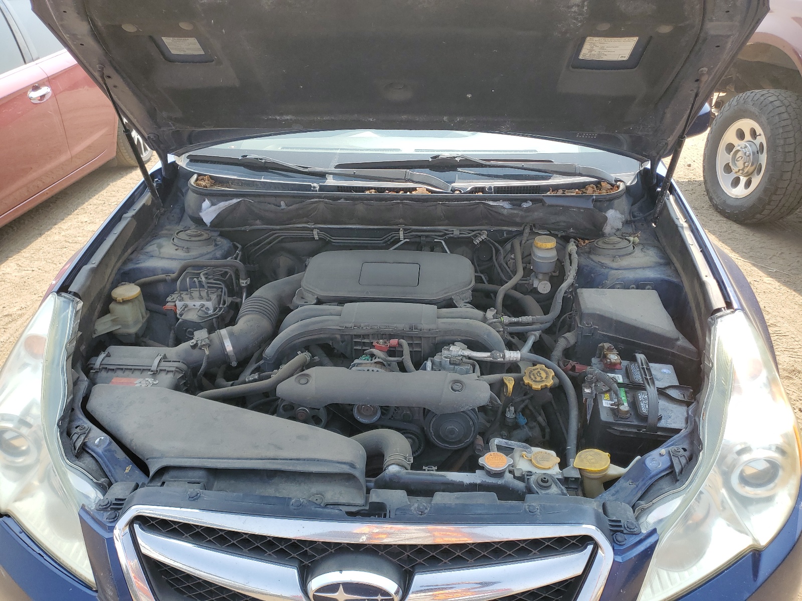 4S3BMCC62A3227768 2010 Subaru Legacy 2.5I Premium