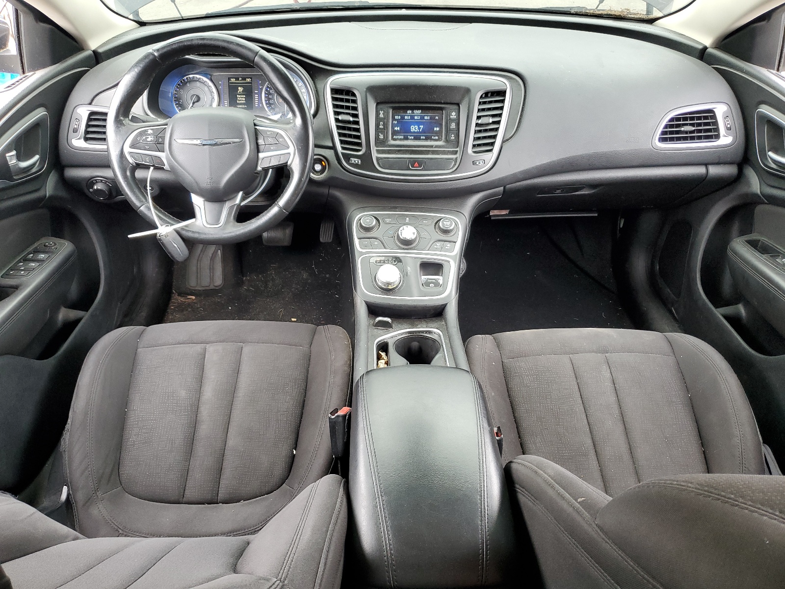 2015 Chrysler 200 Limited vin: 1C3CCCAB8FN718367