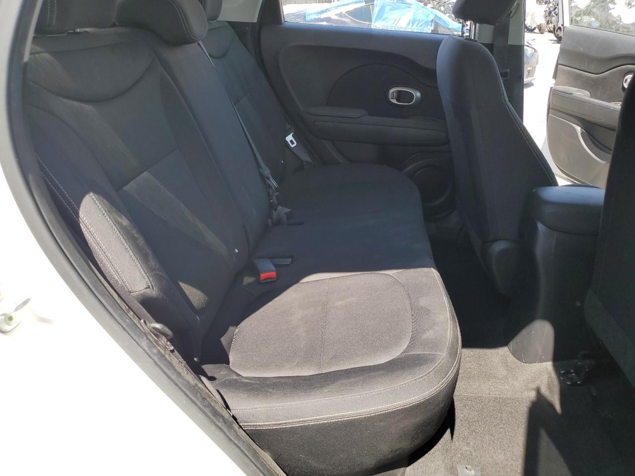 2015 Kia Soul VIN: KNDJN2A2XF7124746 Lot: 63317554