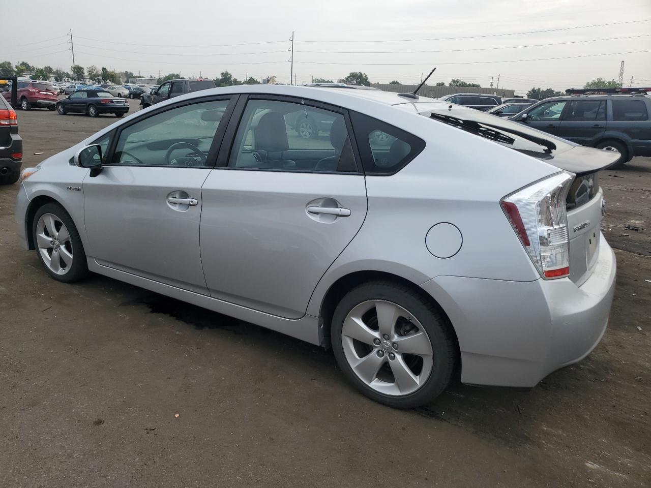 2010 Toyota Prius - Image 2