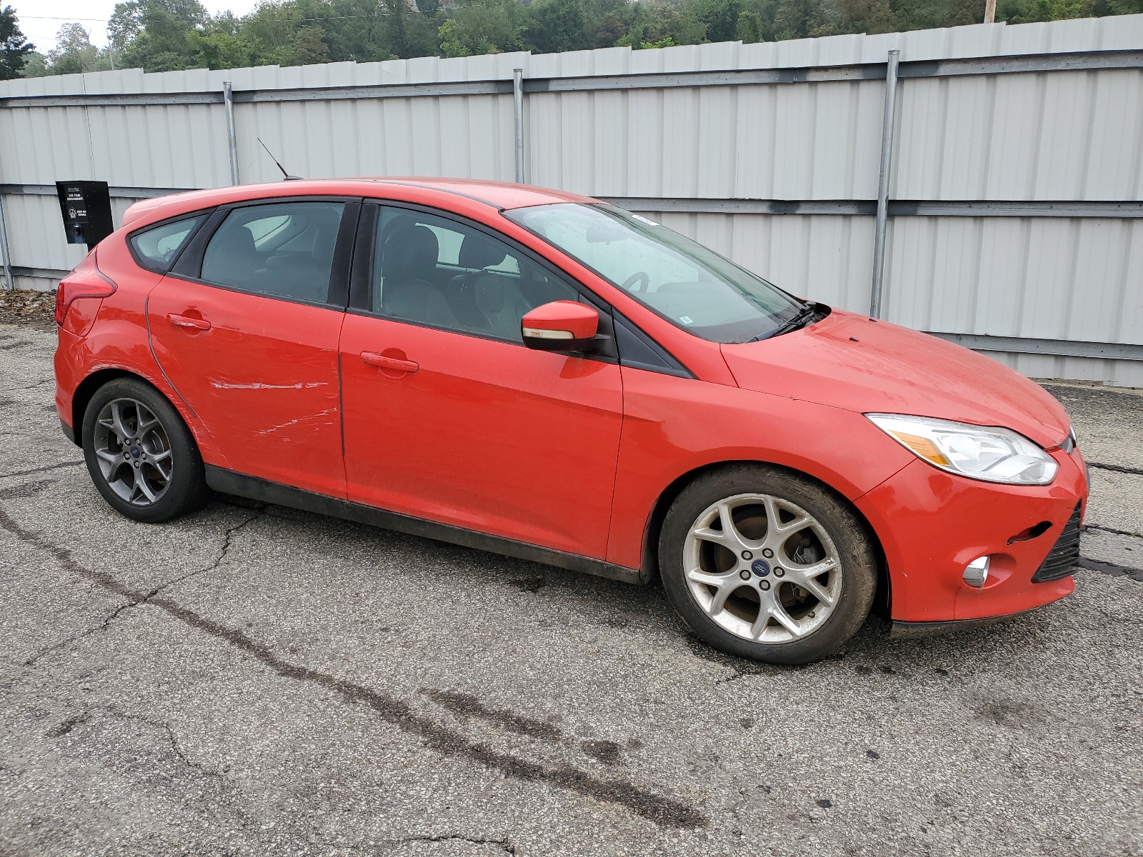 2014 Ford Focus Se vin: 1FADP3K29EL239359